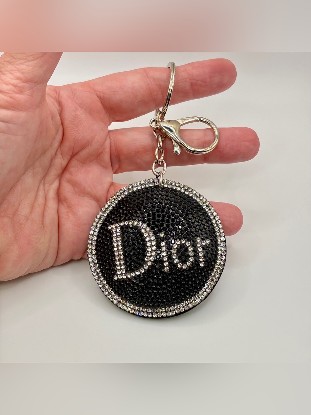 Black & Crystal Round Keychain